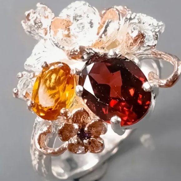STUNNING Natural Garnet, Citrine, & Aqua Marine Ring - Picture 1 of 10